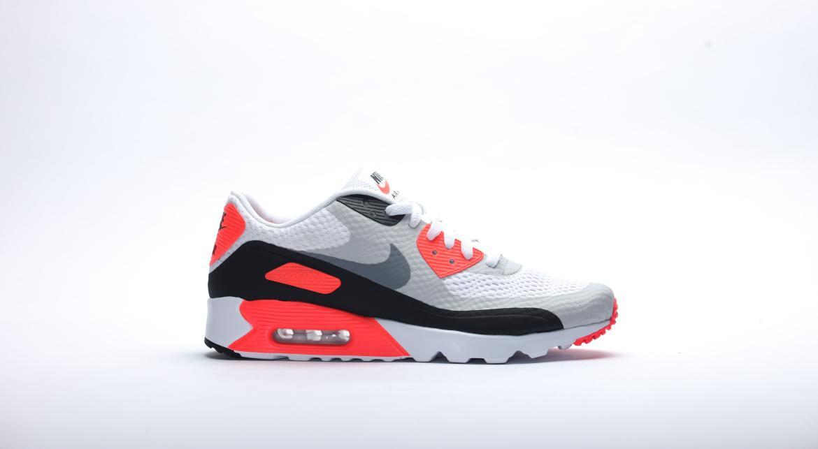 Nike Air Max 90 Ultra Essential 